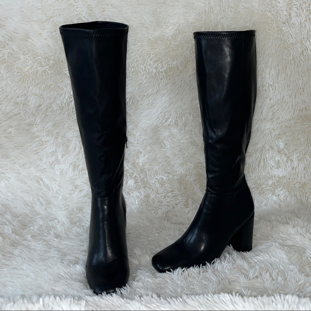 Women's Black Knee-High Boots
